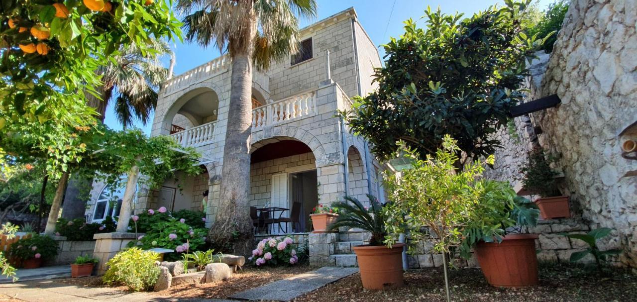 Two Palms Villa Zaton  Exterior foto